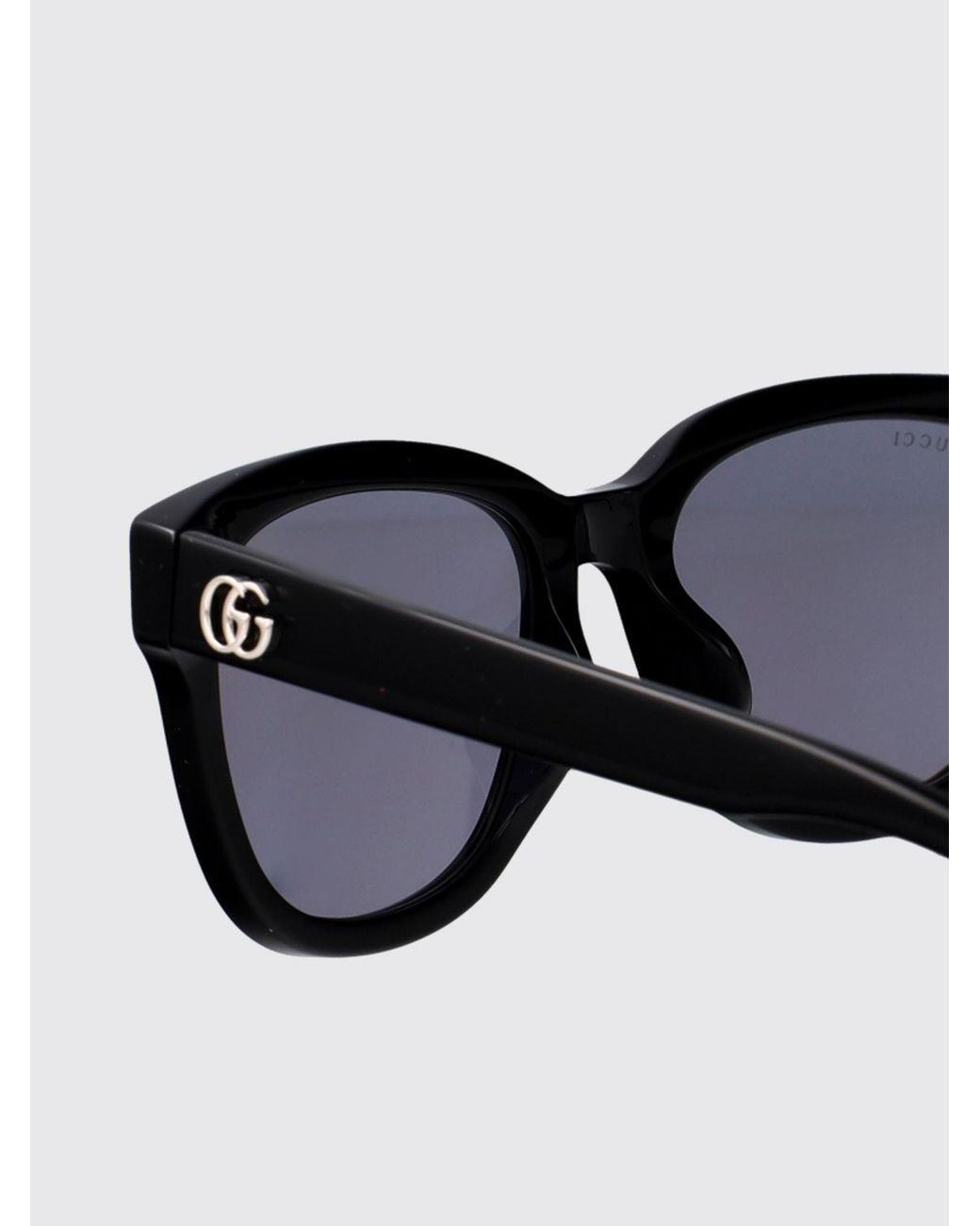 Gucci White Cat-Eye Acetate Sunglasses With Gg Monogram And Dark Lenses