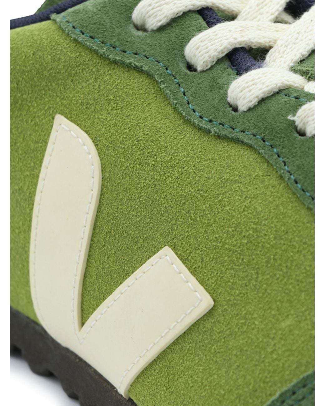 Veja Green Gt Suede Low Top Trainers With Contrast Logo for men