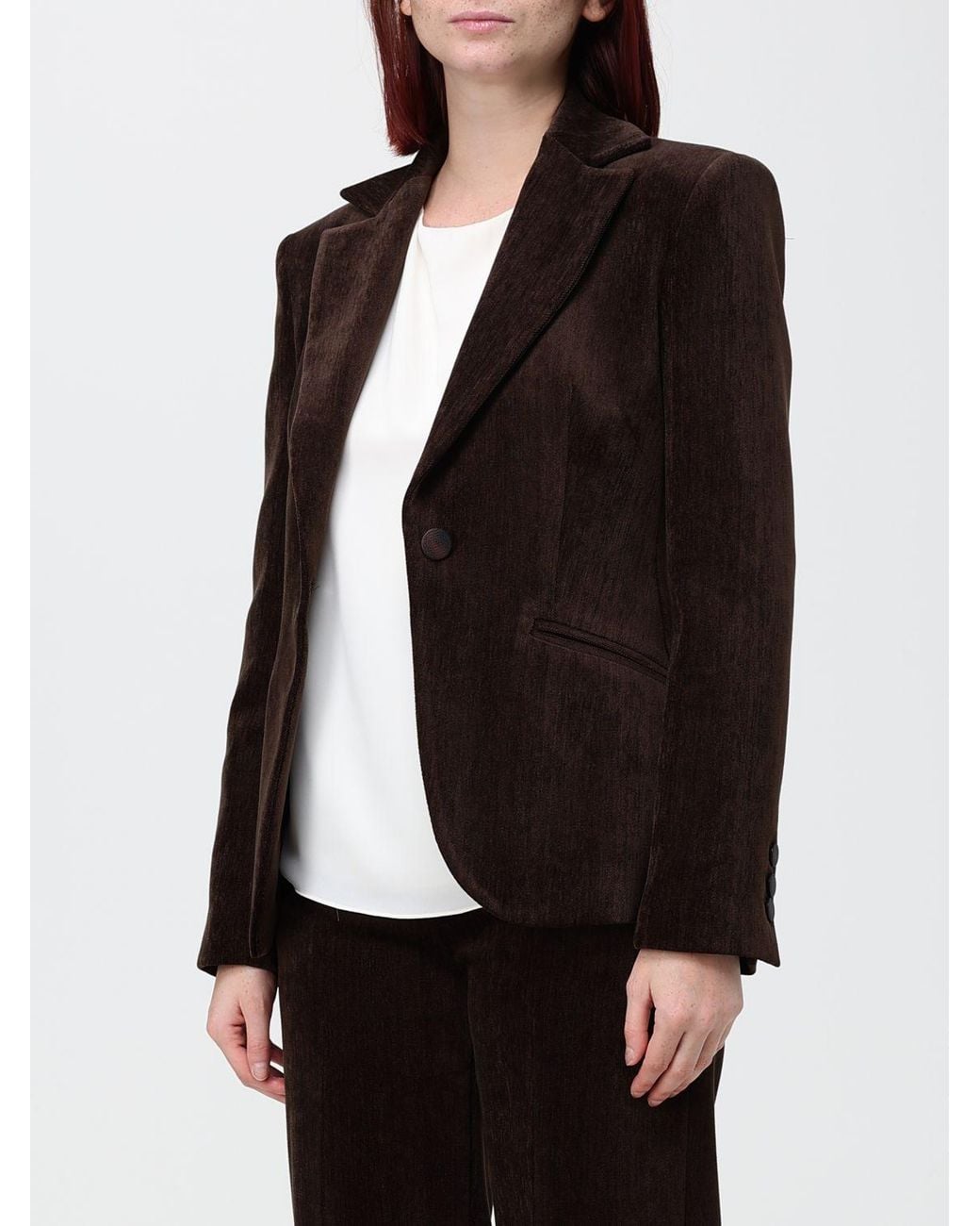 Hanita Black Single-Breasted Velvet Blazer With Lapel Collar And Slit Pockets