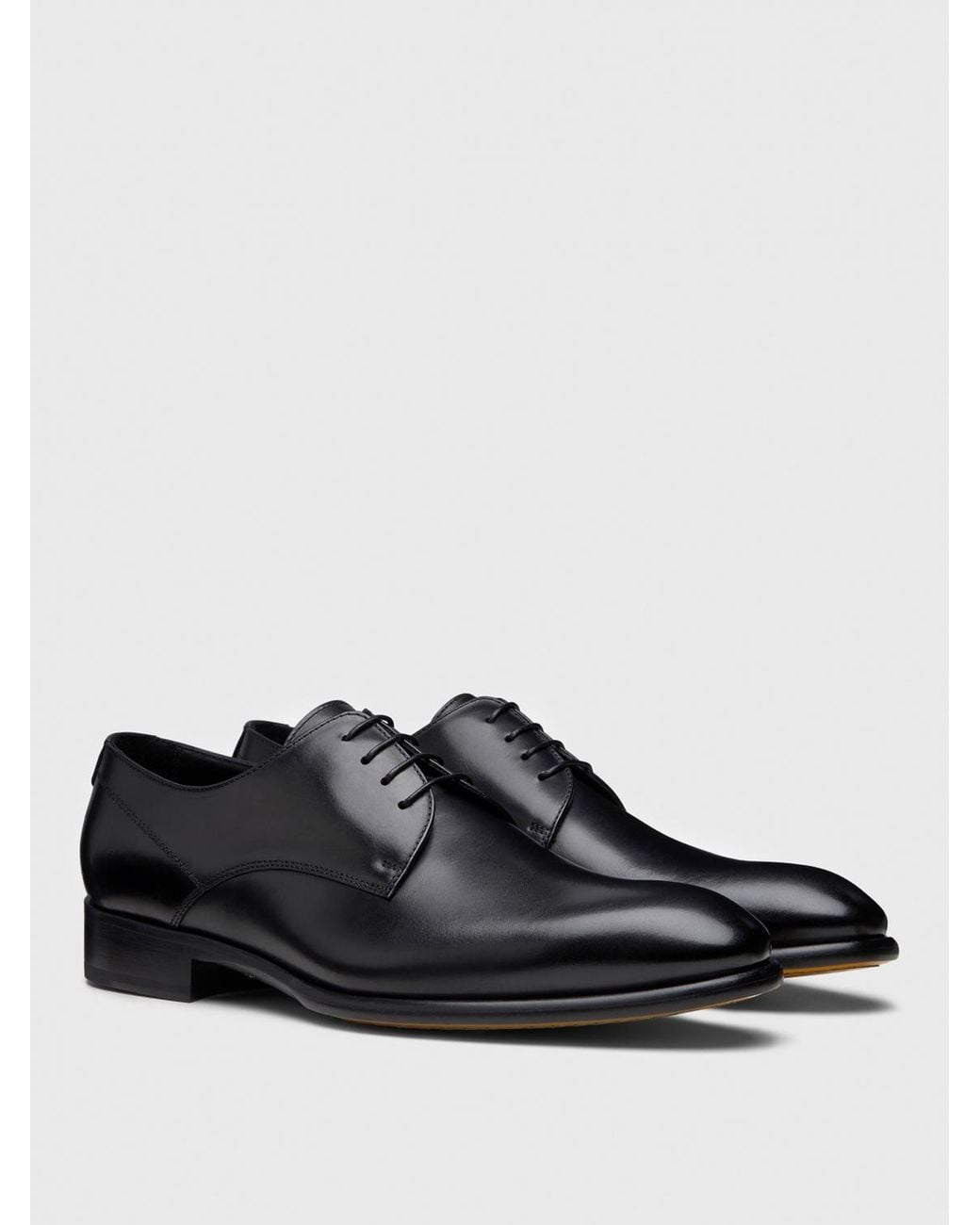 Doucal's Black Leather Derby Shoes for men