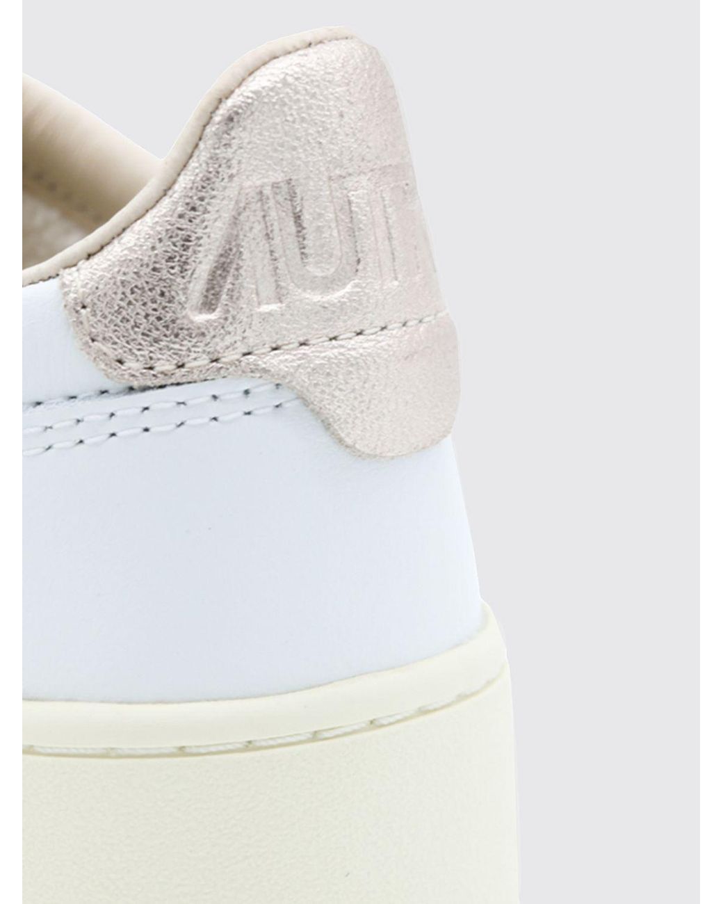 Autry White Medalist Platform Low Sneakers