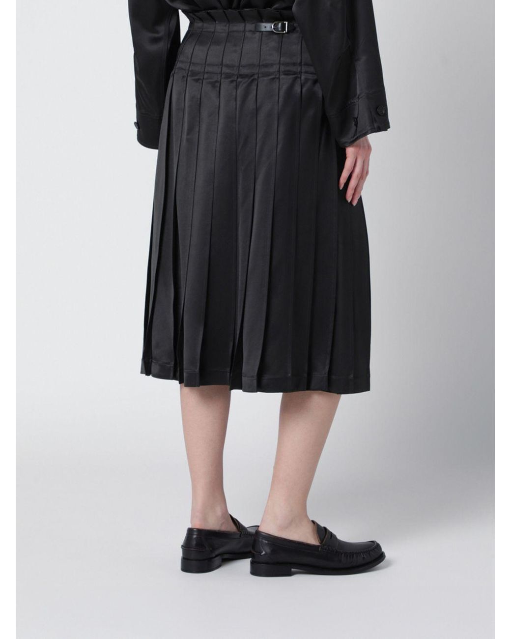 DURAZZI MILANO Black Pleated Satin Skirt