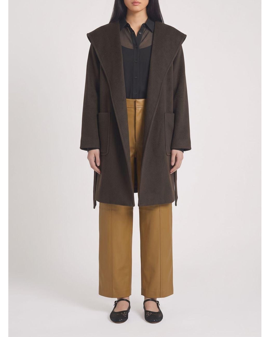 Max Mara Brown Knee-Length Camel Wool Robe Coat With Shawl Collar And Belt