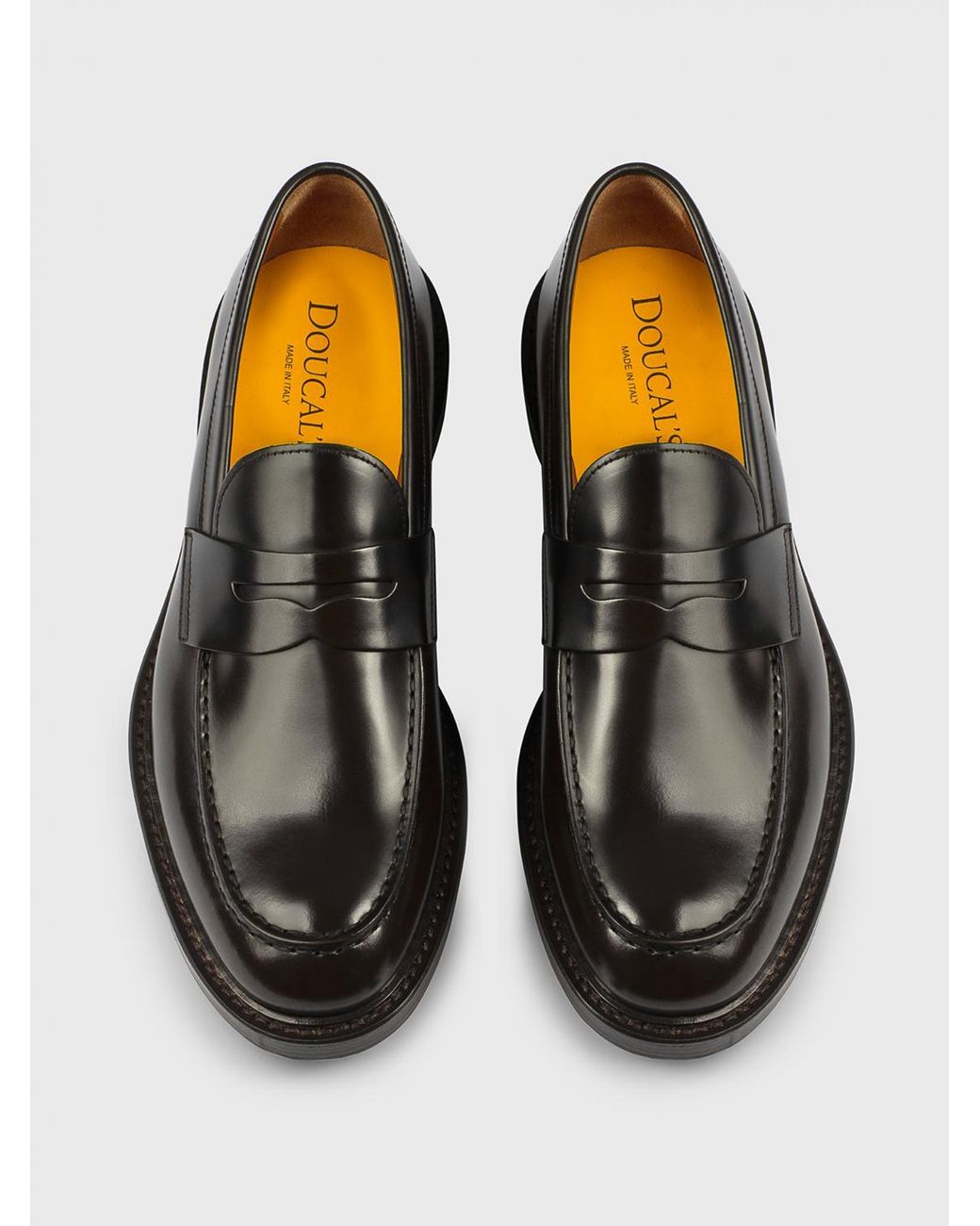 Doucal's Loafer Aus Gebürstetem Leder in Black für Herren