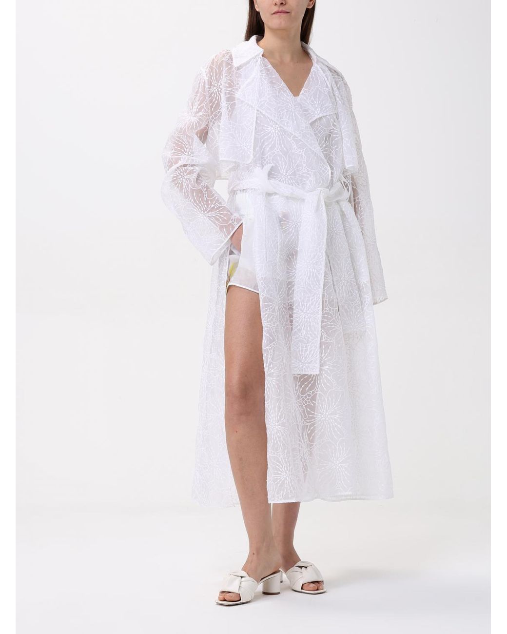 Genny White Short