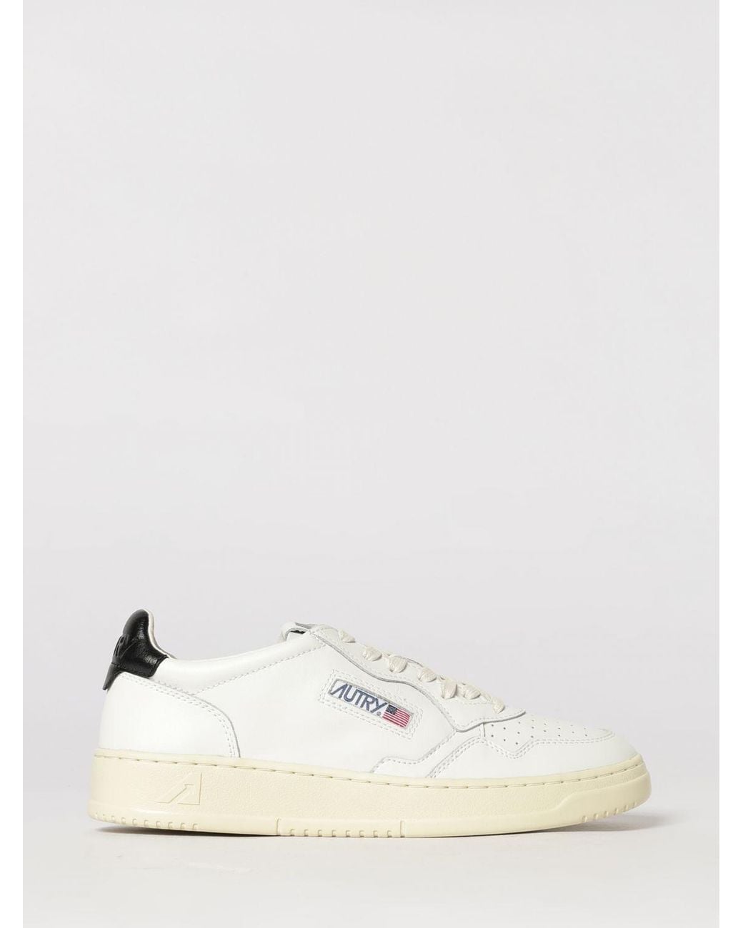 Autry Natural Medalist Low Top Trainers for men