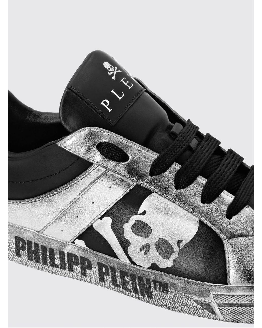 Philipp Plein White Retrokickz Tm Leather Sneakers With Skull Print And Worn Effect for men
