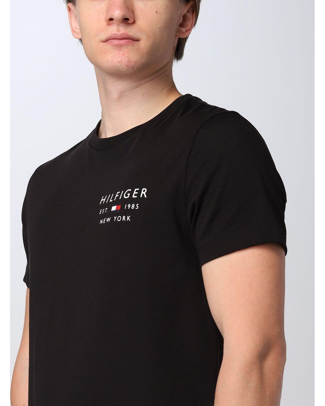 Camiseta Tommy Hilfiger de hombre de color Negro | Lyst