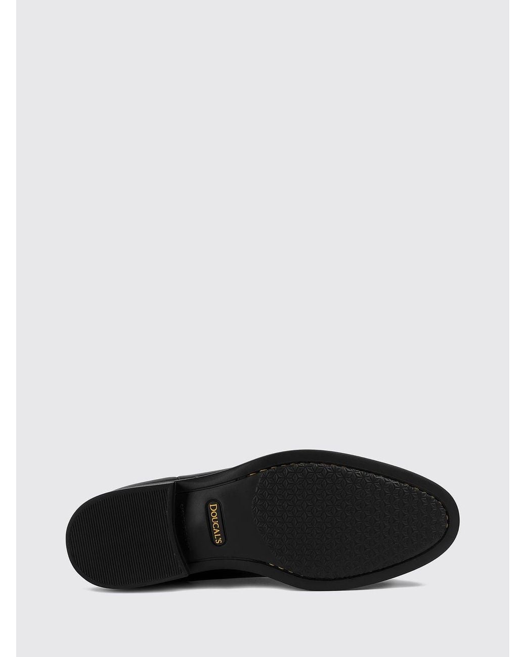 Doucal's Black Boot for men