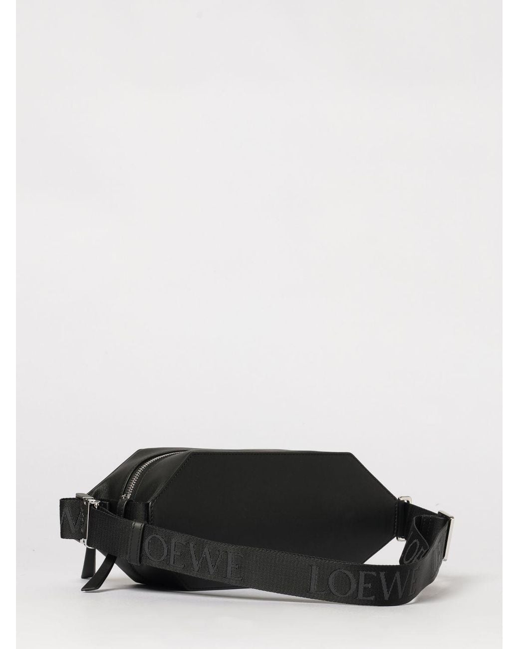 Slingbag Convertible di Loewe in Black da Uomo