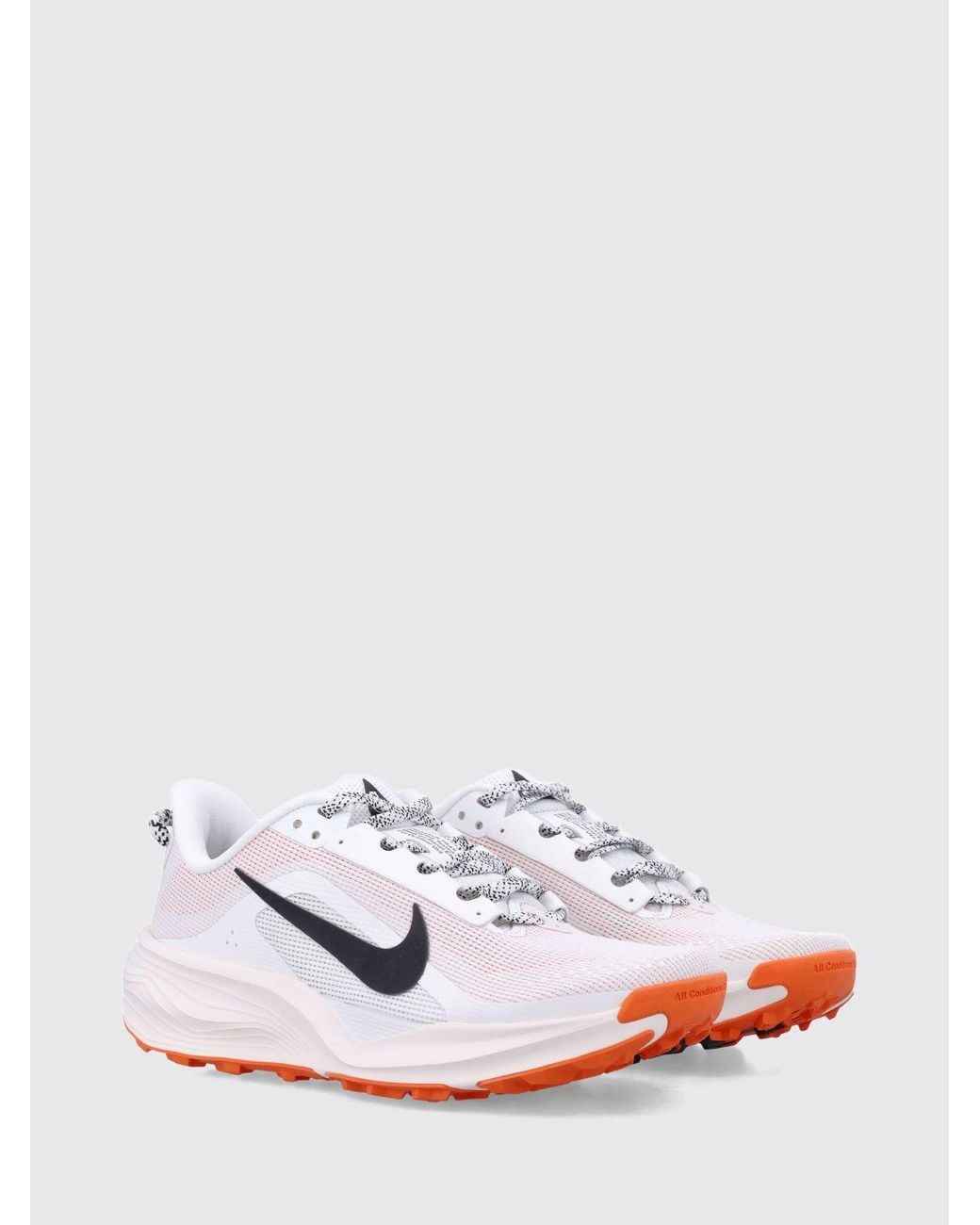 Nike White Pegasus Trail Running Sneakers for men