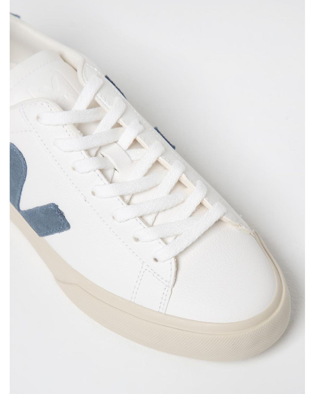 Veja White Campo Chromefree Grained Leather Sneakers for men