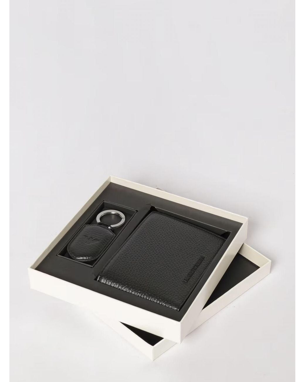 Emporio Armani White Gift Box With Bovine Leather Wallet And Keyring for men