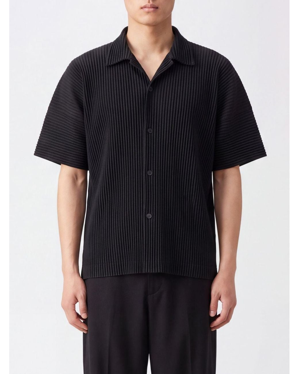 Homme Plissé Issey Miyake Black Short-Sleeved Pleated Bowling Shirt Homme Plissé Issey Miyake With Cuban Collar for men