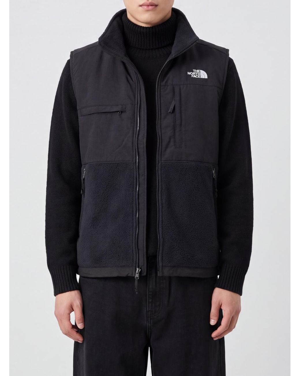The North Face Black Retro Denali Polyester Fleece Gilet With High Neck And Contrast Logo for men