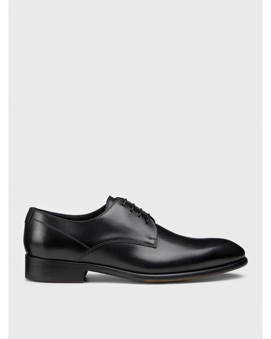 Doucal's Black Leather Derby Shoes for men