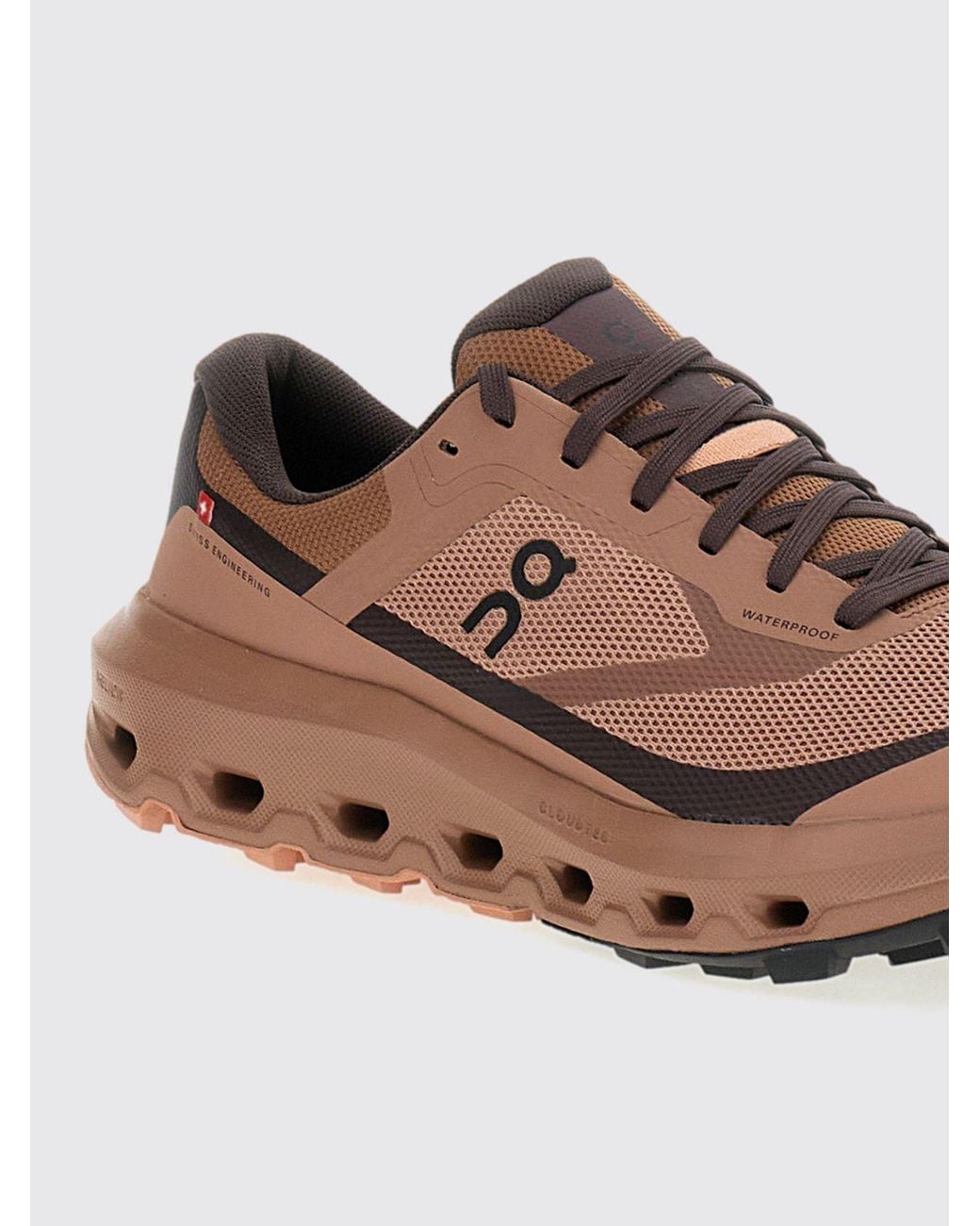 On Shoes Brown Lightweight Waterproof Cloudvista 3 Trainers for men