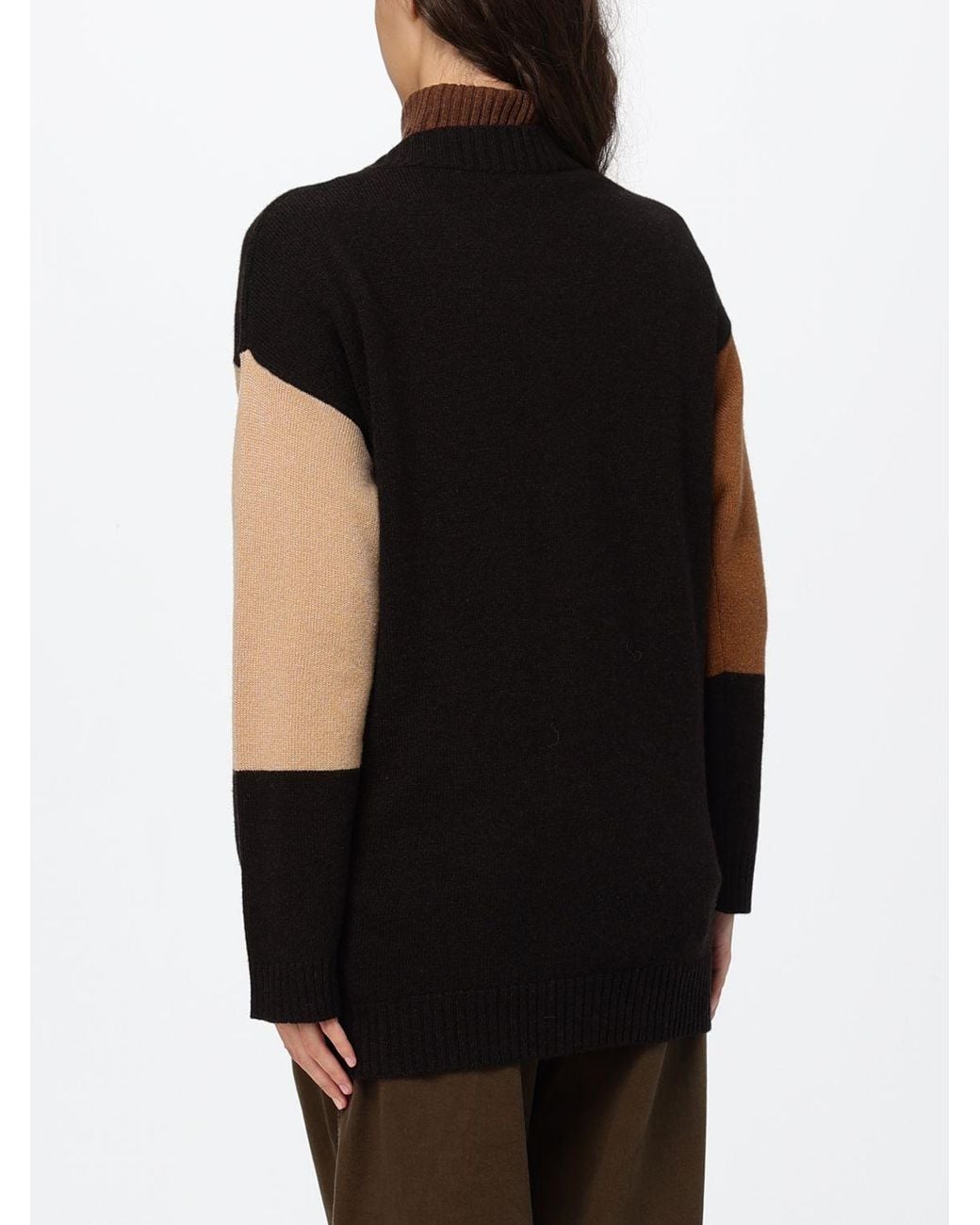 Kangra Black Wool Cardigan With A V-Neck And An Argyle Pattern