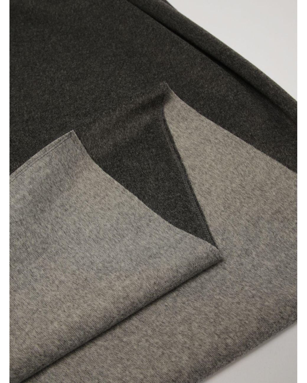 Hanita Black Scarf