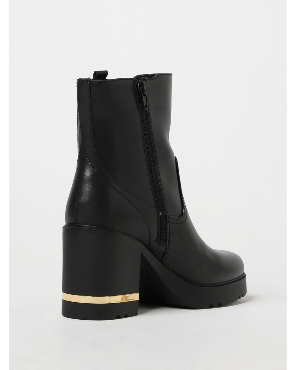 Flat heeled ankle shop boots