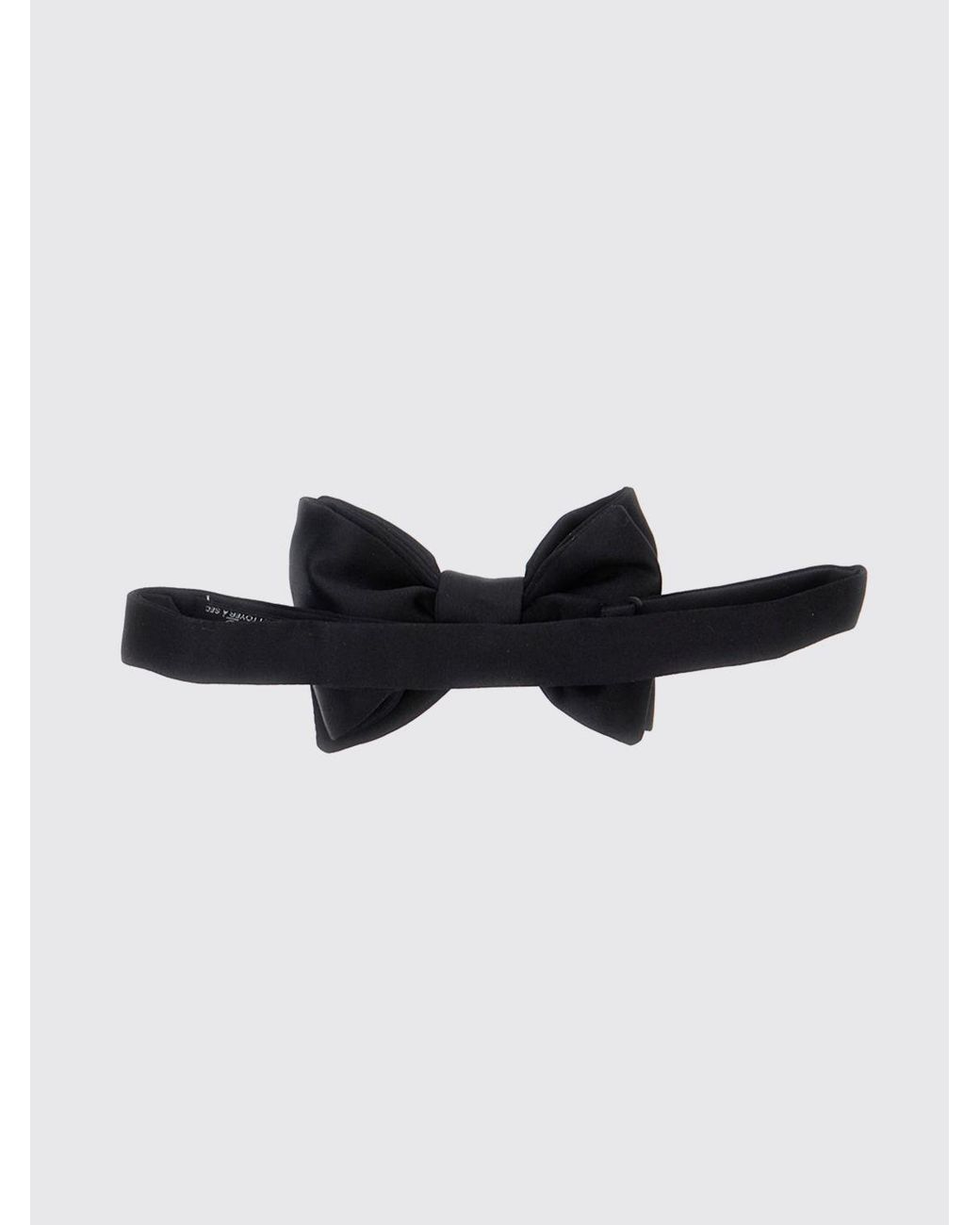 Tom Ford Black Elegant Satin Bow Tie With Adjustable Hook Closure for men