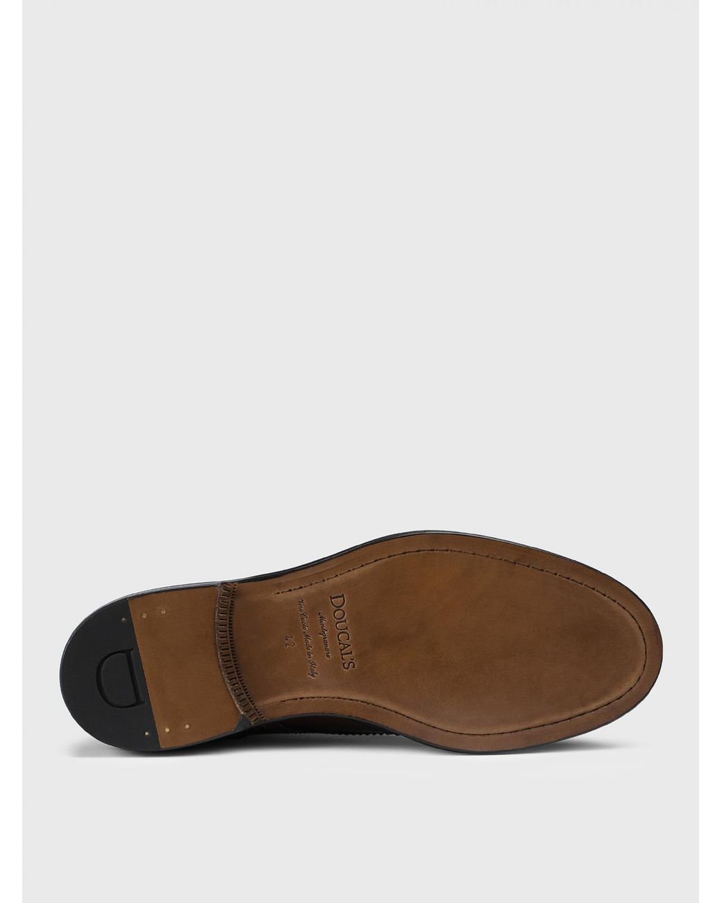 Doucal's Brown Leather Derby Shoes With Brogue Detail for men