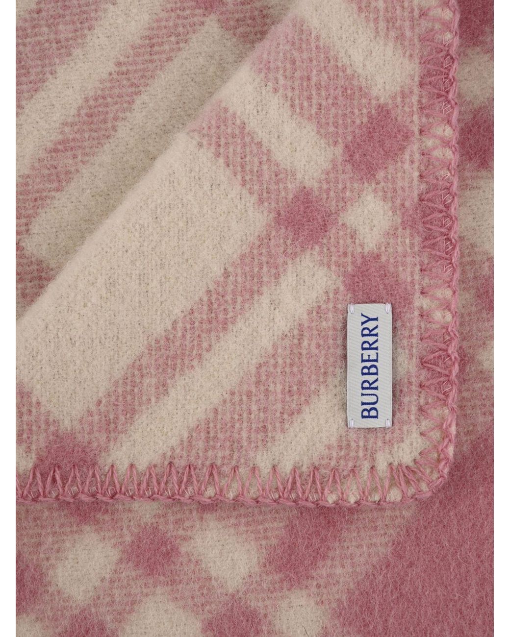 Bufanda De Pura Lana Con Motivo Check Clásico Burberry de color Pink