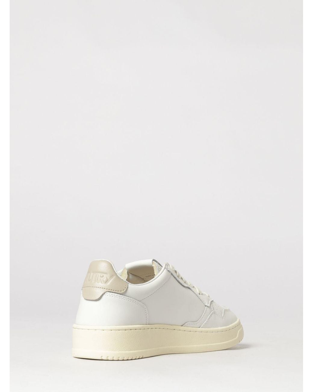 Autry Natural Medalist Low Top Trainers for men
