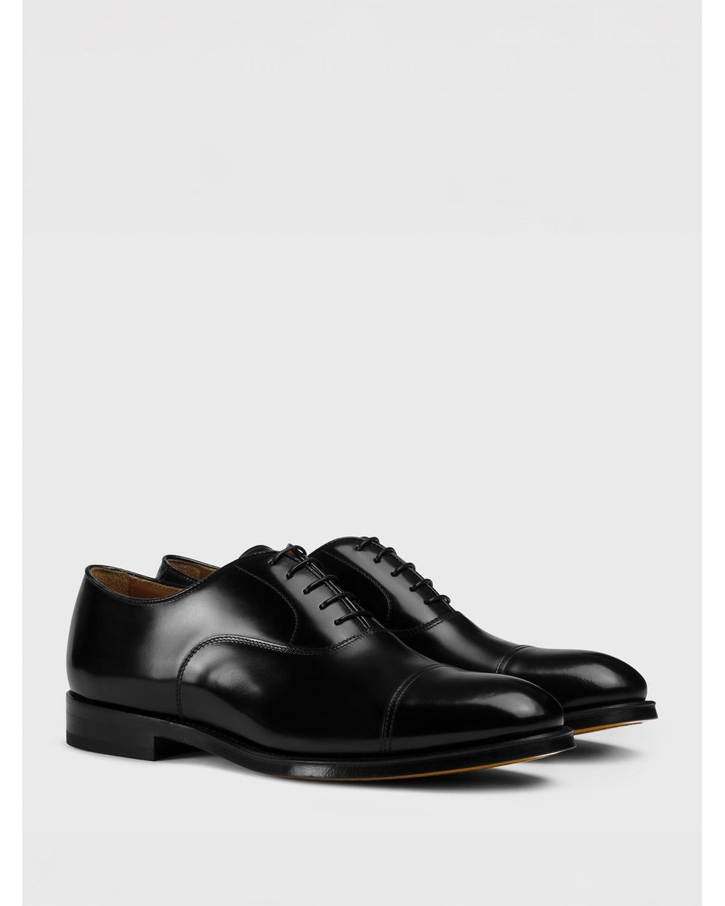 Doucal's Black Leather Derby for men