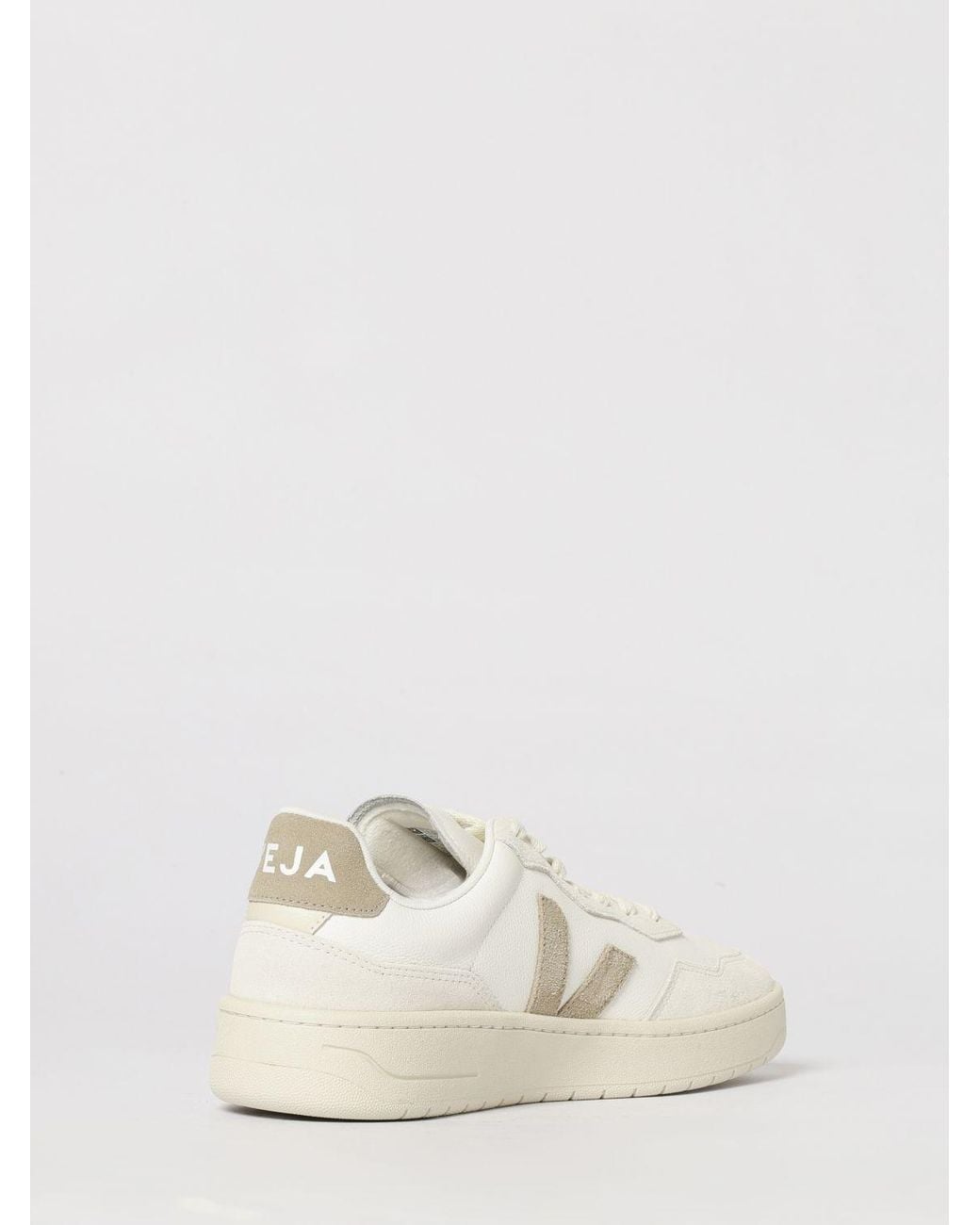 Veja Natural V-90 O.T. Leather Sneakers for men