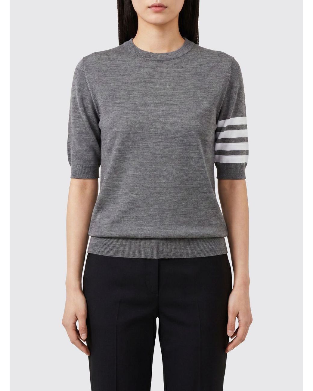 Thom Browne Gray Kurzärmeliger Rundhalspullover Aus Schurwolle Mit 4-Streifen-Motiv