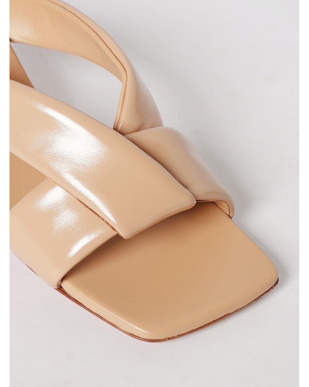 Bottega Veneta Natural Riva Leather Mules