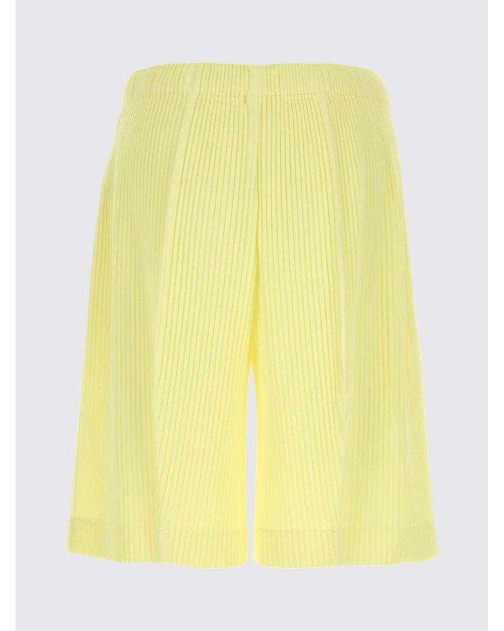 Homme Plissé Issey Miyake Yellow Pleated Crêpe Knee-Length Shorts Homme Plissé Issey Miyake for men
