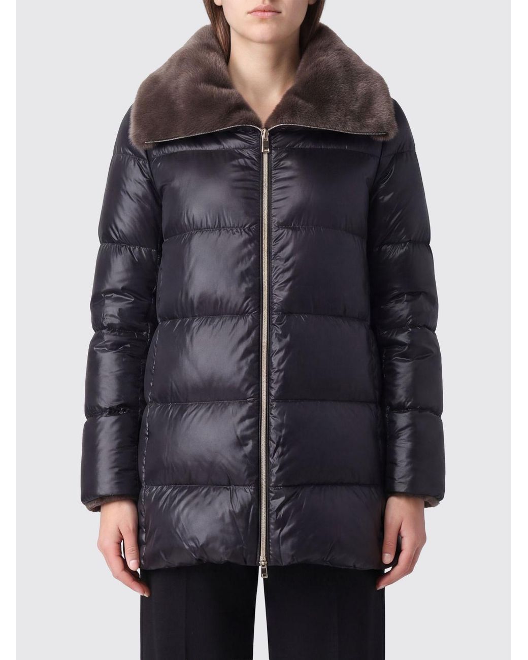 Herno Black Water-Repellent Quilted Nylon Short Down Jacket With Fur Collar