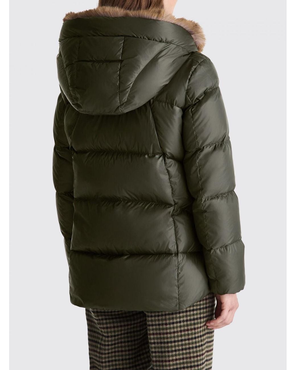 Peuterey Green Short Quilted Nylon Puffer Jacket With Hood And A Relaxed Fit