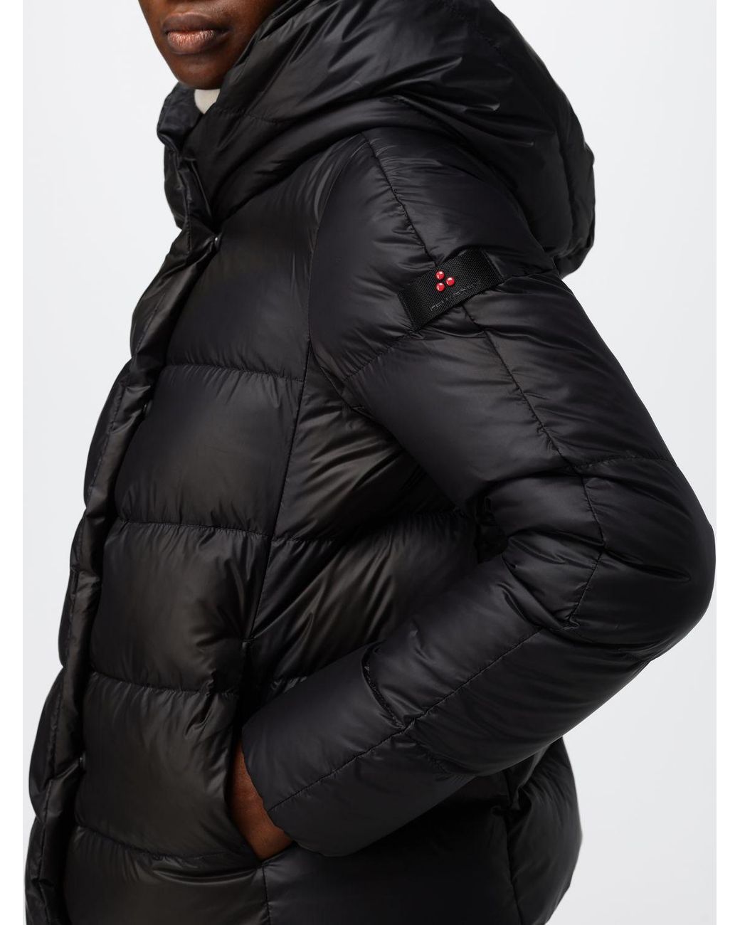 Peuterey Black Short Quilted Nylon Puffer Jacket With A Hood And Water-Repellent Finish