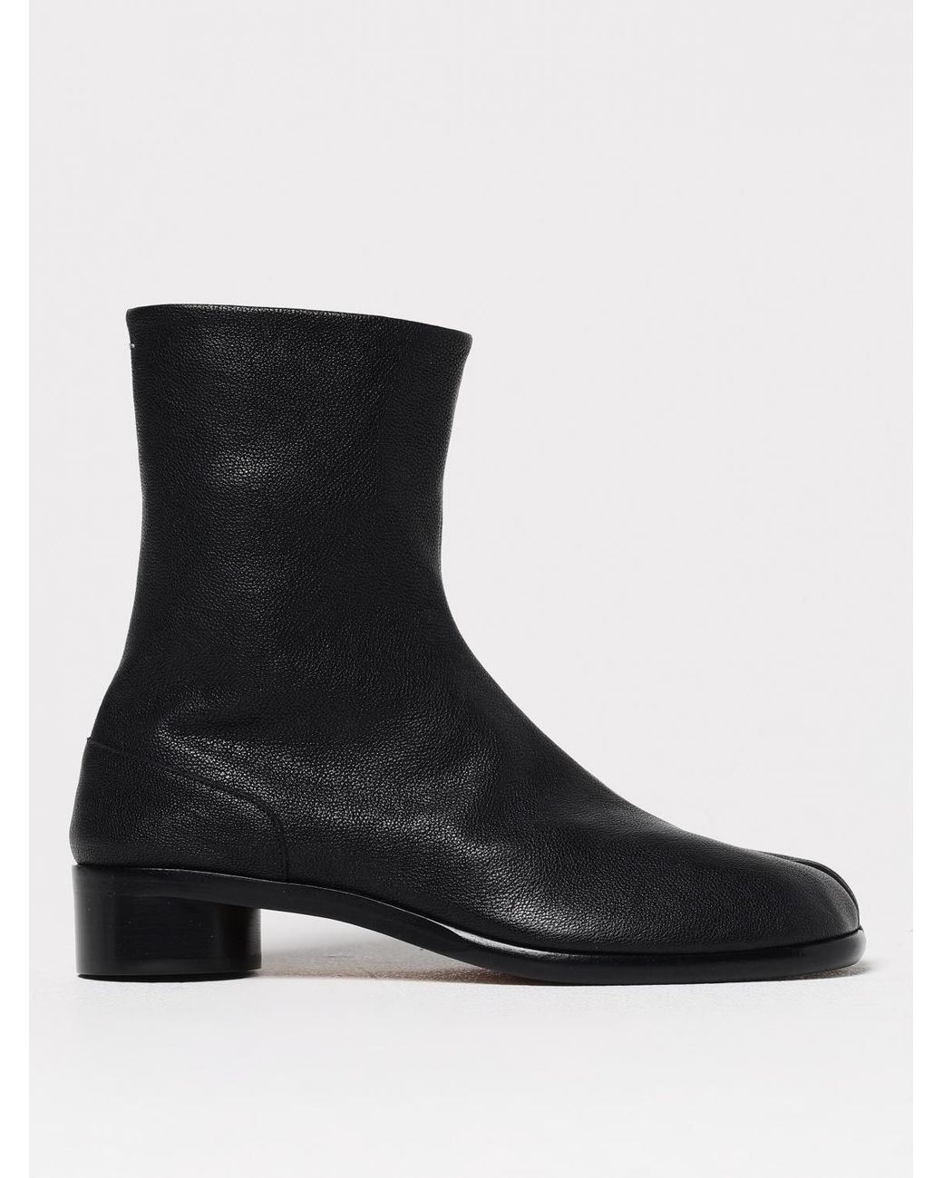 Maison Margiela Black Tabi Grained Leather Ankle Boots for men