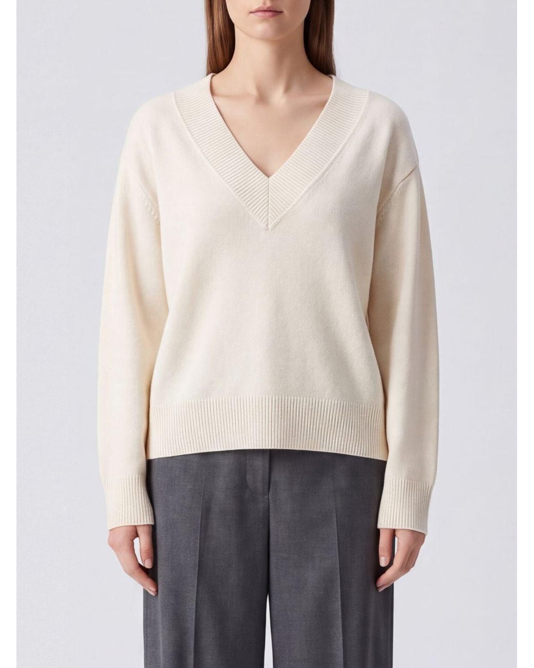 ELEH White Pure Wool V-Neck Jumper With Dropped Shoulders