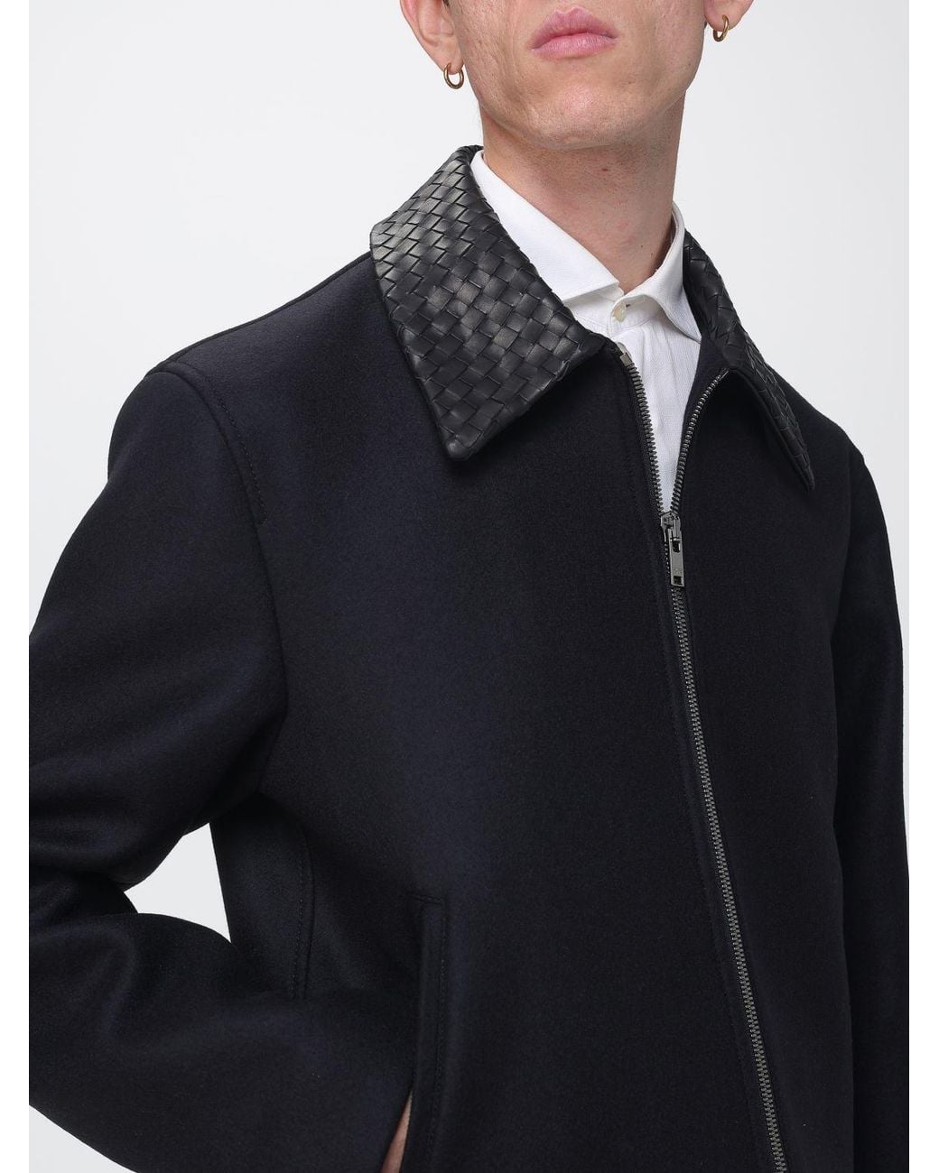 Bottega Veneta Blue Single-Breasted Short Wool Coat With Leather Collar for men