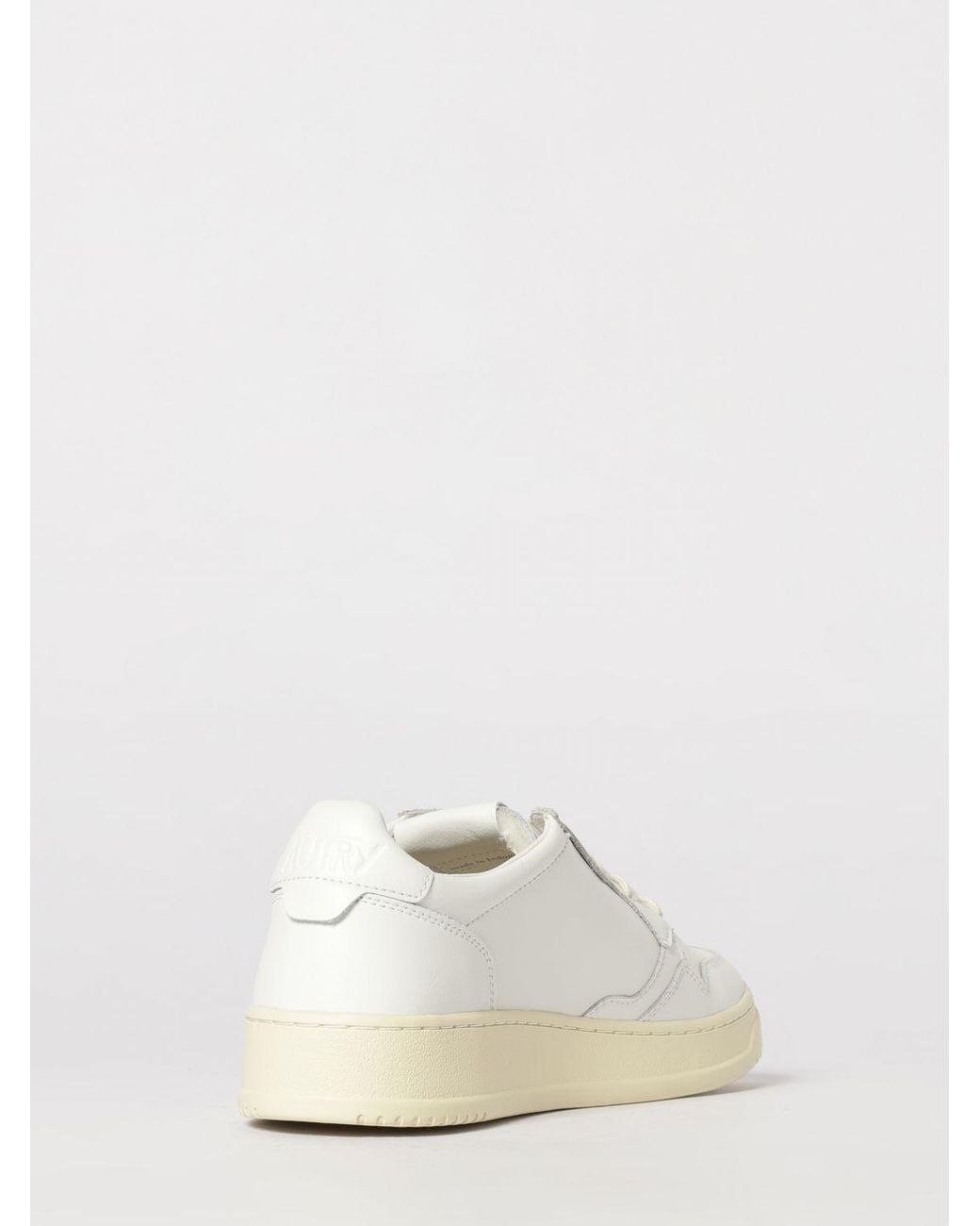 Autry Natural Medalist Low Top Trainers for men