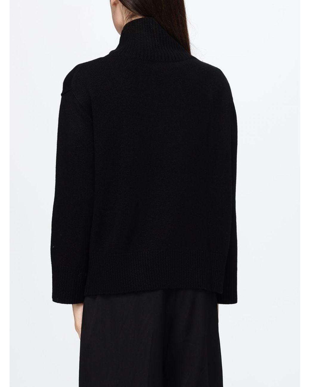 Soft Goat Black Sweatshirt