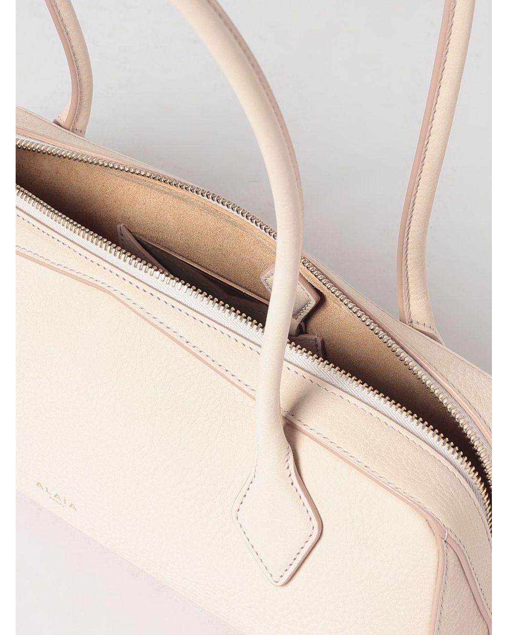 Alaïa Natural Medium Le Teckel Calfskin Leather And Nubuck Shoulder Bag