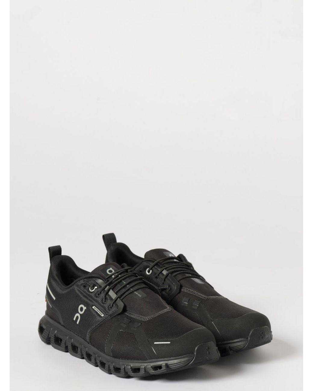 On Shoes White On Cloud 6 Waterproof Mesh Sneakers for men