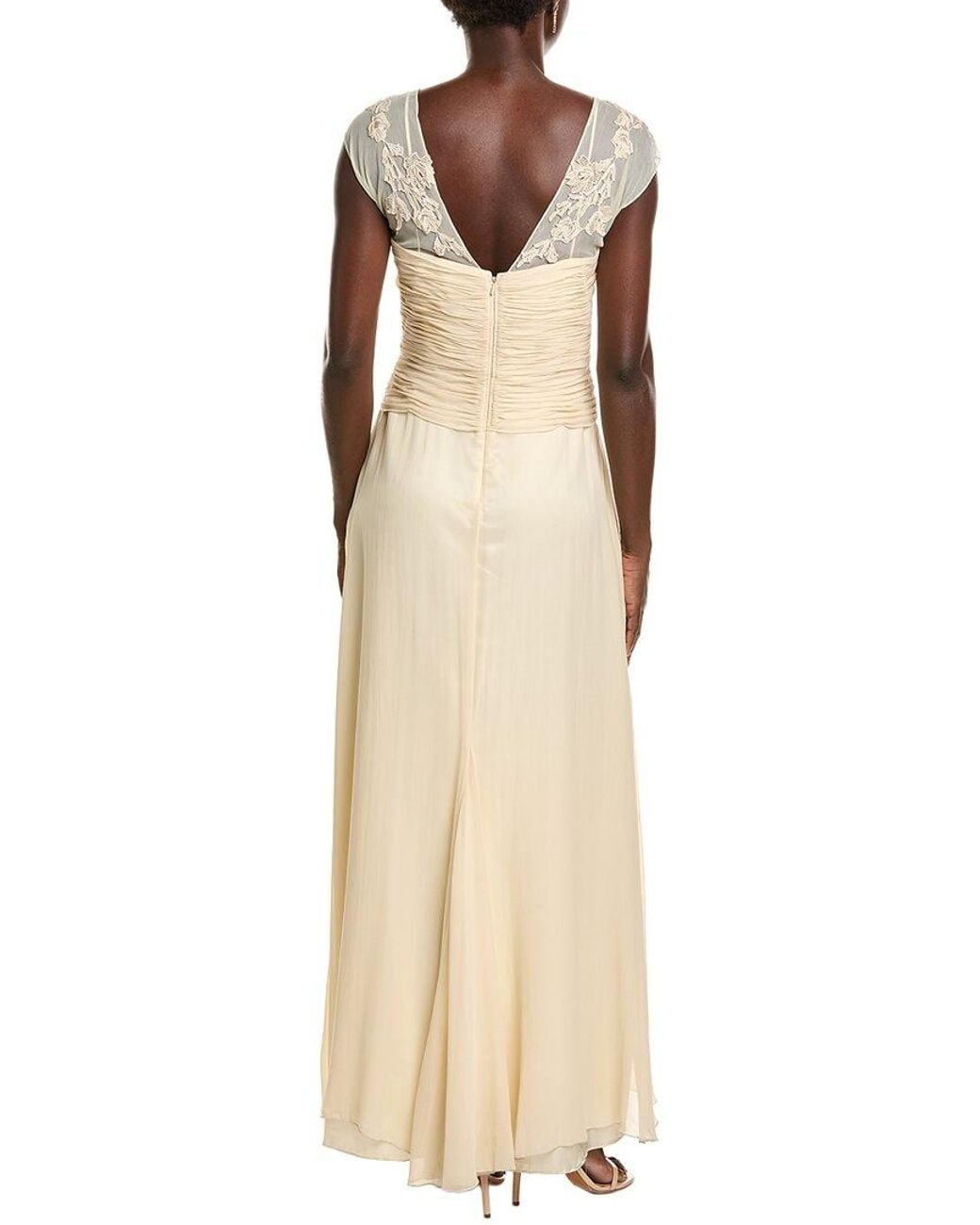 Issue New York Natural Silk Shell Solid Gown