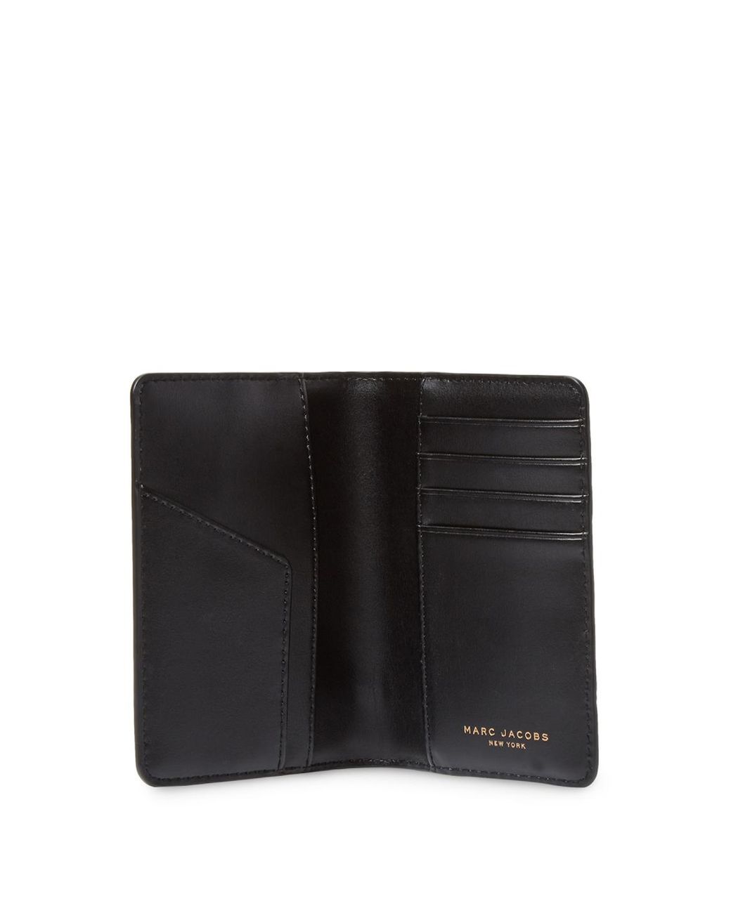 Marc jacobs passport 2025 holder