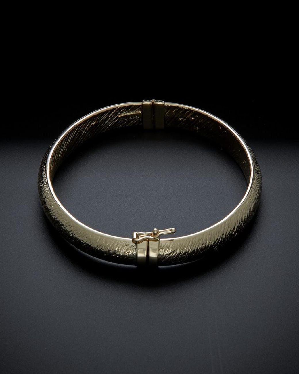 Italian Gold Black 14k Bangle