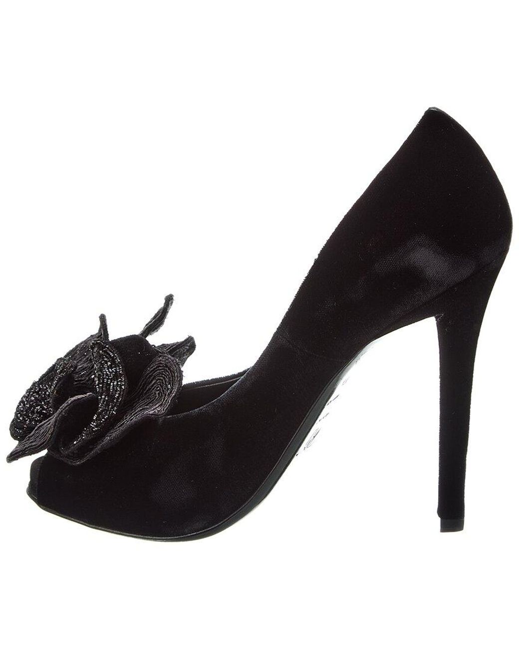 Roger Vivier Black Velvet Pump