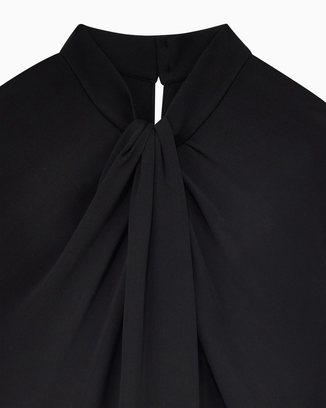 Blusa Georgette De Seda Lavada Con Nudo Giorgio Armani de color Black