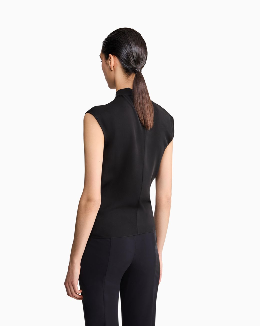 Blusa Georgette De Seda Lavada Con Nudo Giorgio Armani de color Black