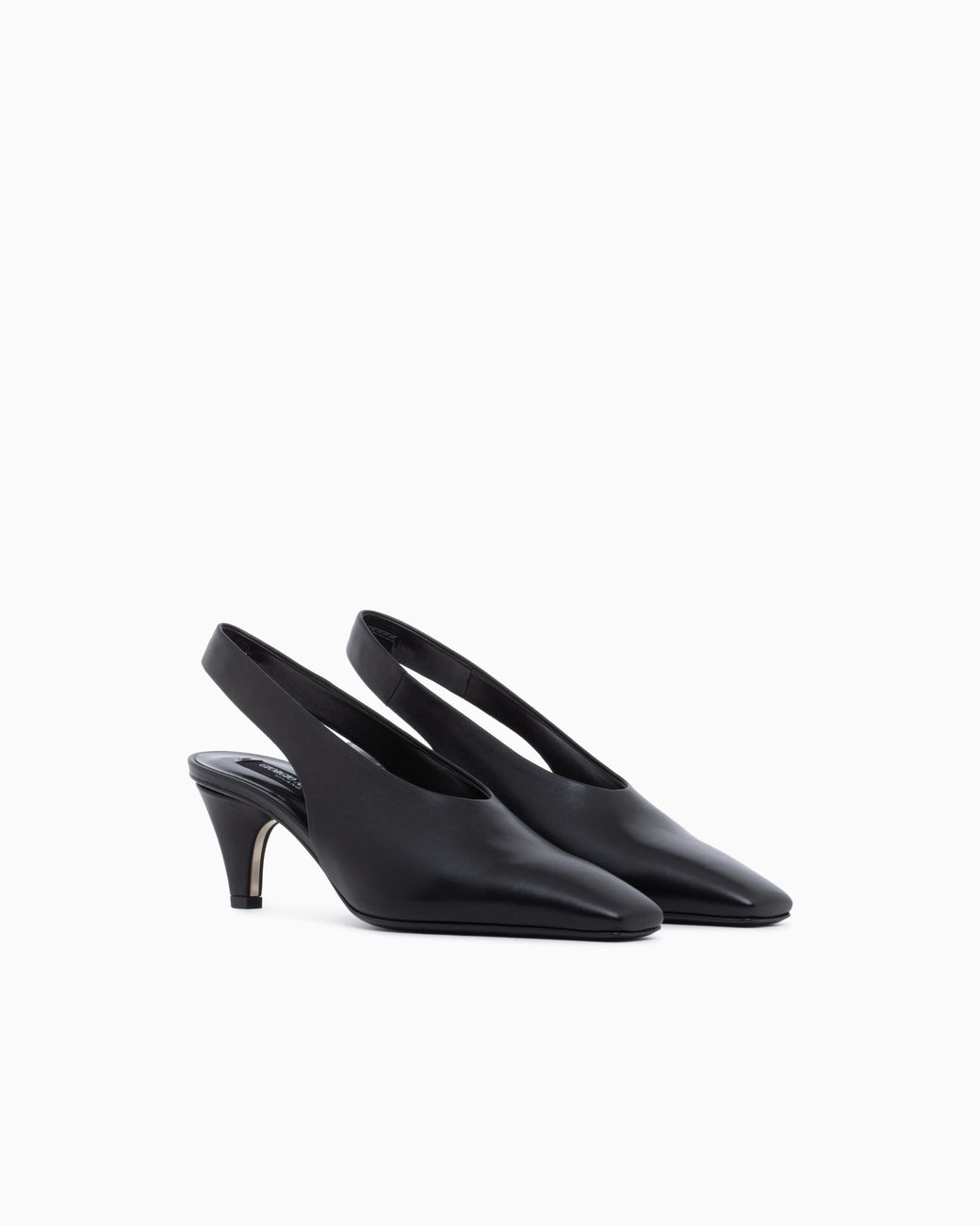 Giorgio Armani White Decollete Shoe Leather Lining And Leather Sole